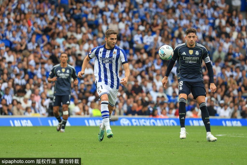 欧冠大幕拉开皇马迎马赛,枪手客战毕巴,热刺尤文多特齐亮相 欧冠大幕拉开皇马迎马赛,枪手客战毕巴,热刺尤文多特齐亮相