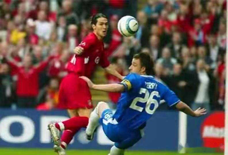 600万镑捡漏!巴萨弃将2次打服穆帅,这“幽灵球”凭啥成经典? 600万镑捡漏!巴萨弃将2次打服穆帅,这“幽灵球”凭啥成经典?