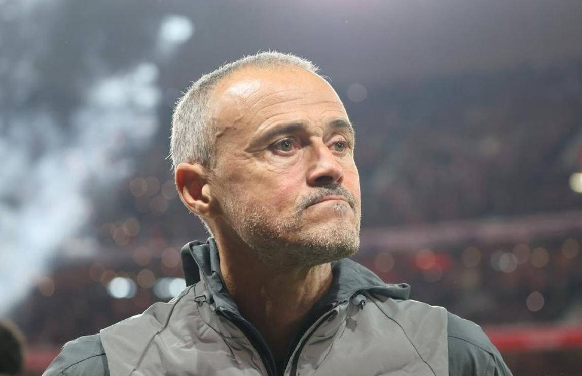 第85分钟绝平!大巴黎夺回榜首,法甲冠军争夺激烈 第85分钟绝平!大巴黎夺回榜首,法甲冠军争夺激烈