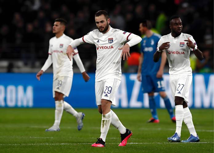 法甲保级生死斗!昂热VS洛里昂:谁能摆脱降级泥潭? 法甲保级生死斗!昂热VS洛里昂:谁能摆脱降级泥潭?